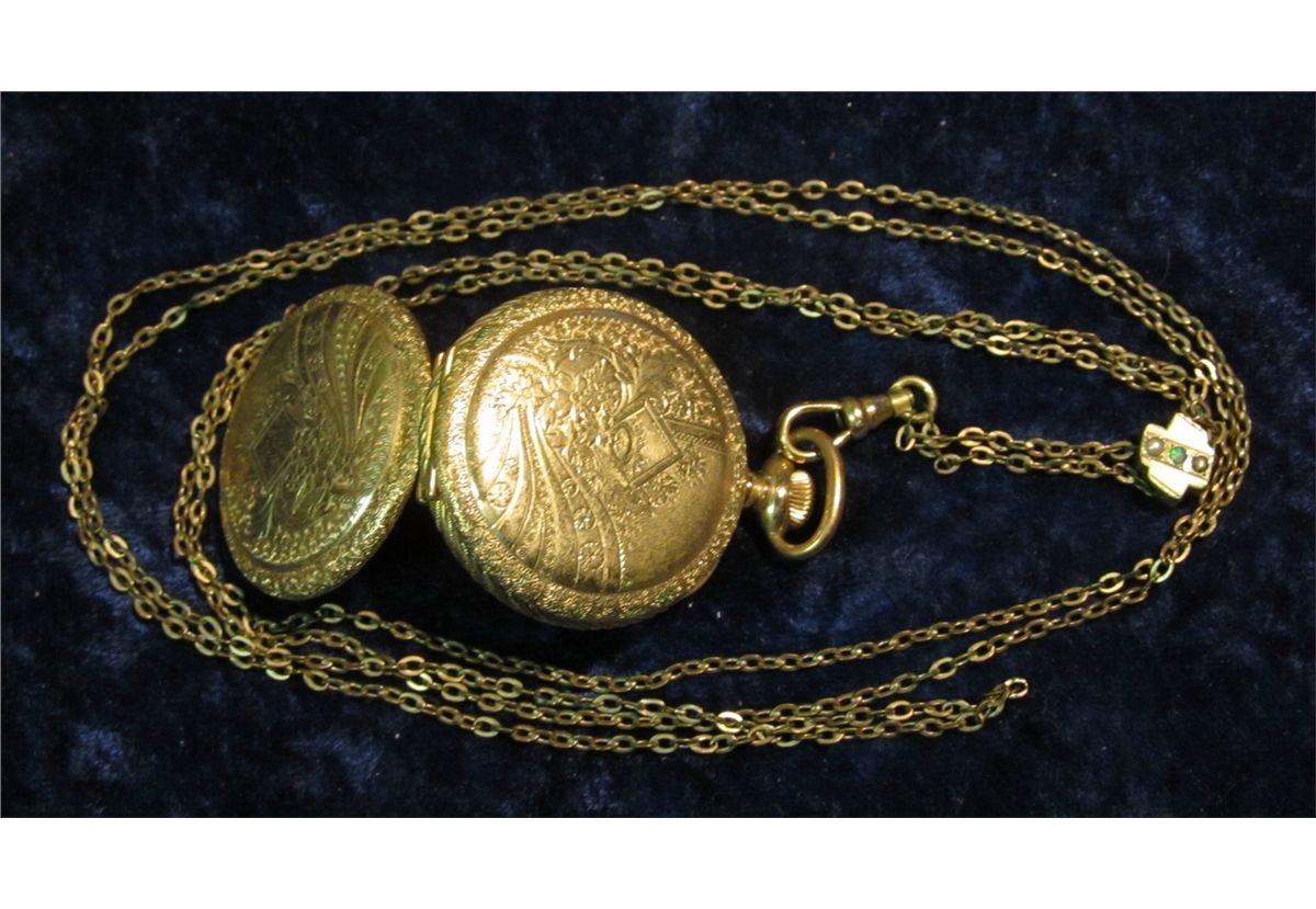 468. Vintage ladies pocket watch “The Brooklyn” gold filled case