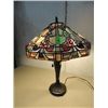 Image 1 : CONTEMPORARY TIFFANY STYLE SLAG STAIN GLASS LAMP
