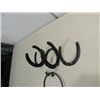 Image 2 : LOT 2 WESTERN SYLE DECORATIVE ITEM: HORSESHOE COAT