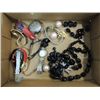 Image 1 : LOT 11 ASSORTED LADYS JEWELRY: 7 QUARTZ WRIST