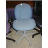 Image 1 : Blue Swivel Desk Chair