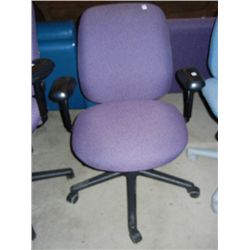 Purple Swivel/Armed Desk Chair