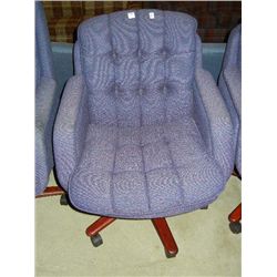 Purple Swivel/Armed Desk Chair