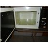 Image 2 : Kenmore Microwave