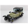 Image 1 : Tin Vintage Chauffer-Driven Roadster Wind Up Toy