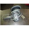 Image 2 : Electric Circular Sander