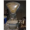 Image 1 : Toledo Balancing Scale