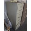 Image 2 : 4 Drawer File Cabinet - NO CONTENTS