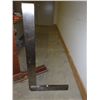 Image 2 : Brown & Sharpe 21" x 38" Precision Steel Square Piece
