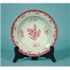 Image 2 : Two Chinese plates, floral decor in rose, 18th century, diam. 23 cm. (some damage to edges)…