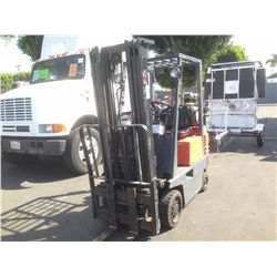 TOYOTA 3 STAGE PROPANE POWERED FORKLIFT