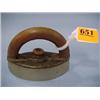Image 1 : 5" Medium Child's Sad Iron...