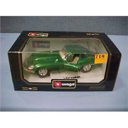 10" Die Cast Jaguar Coupe...