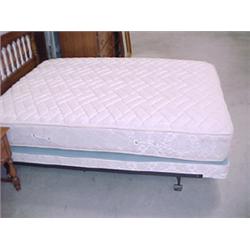 Sleep-N-Aire Queen Mattress Set...