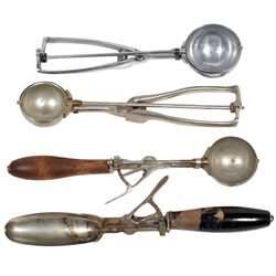 Ice cream scoops (4), Hamilton Beach 30, sz 20; Gilchrist's No. 31, sz 20; D.R.G.M sz 12 & Gilchrist