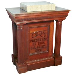 Fraternal, Odd Fellows podium, hardwood w/cherry finish, orig to the Newton, IA Odd Fellows Lodge, a