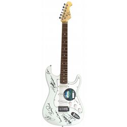 Autographed Guitar, Lynyrd Skynyrd, signed by Ean Evans, Hughie Thomasson, Billy Powell, Rickey Medl