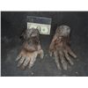 Image 1 : WEREWOLF WOLFMAN MATCHED PAIR OF HANDS WEARABLE