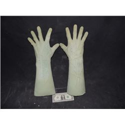 FRANKENSTEIN MONSTER UNIVERSAL STUDIOS UNUSED COSTUME HANDS PAIR