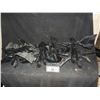 Image 1 : ANIMATRONIC FLYING BAT NOTES LOT OD 13