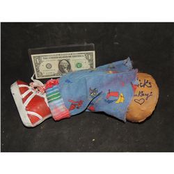 CHILD'S PLAY CHUCKY GOOD GUY DOLL LEG WITH SCREEN USED PROPS FROM EVERY FILM SIGNED BY STARS