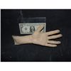 Image 1 : SILICONE FEMALE SEVERED HAND
