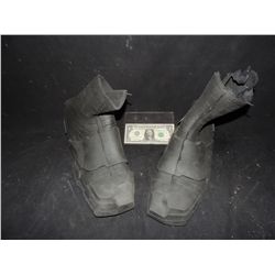 FANTASTIC 4 DR DOOM BOOTS UNUSED HERO BACK UPS