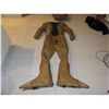 Image 3 : LAND OF THE LOST SCREEN USED ENIK SUIT