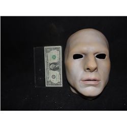 VANILLA SKY SCREEN USED TOM CRUISE FULL FACE MASK