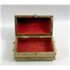 Image 2 : Pirates of the Caribbean On Stranger Tides Treasure Box Prop