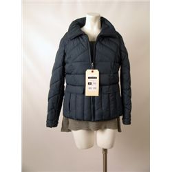 Prisoners Nancy Birch (Viola Davis) Movie Costumes