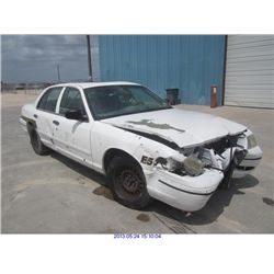 2000 - FORD CROWN VICTORIA