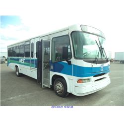 2005 - FREIGHTLINER BUS
