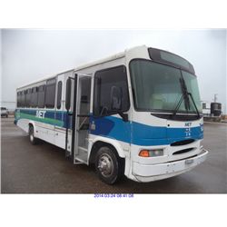 2005 - FREIGHTLINER BUS