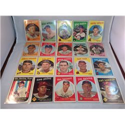 1959 Topps Lot of 20 - Writing on a lot of them