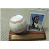 Image 1 : Frank Thomas Autographed Ball w/ COA