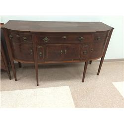 Outstanding Estate Period Hepplewhite Sideboard