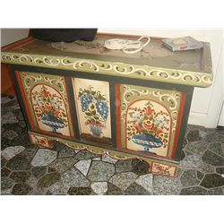 Estate Painted Green Blanket Chest