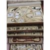 Image 3 : Estate Jewelry and Jewelry Box Lot