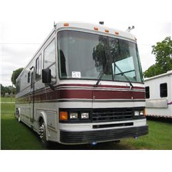 1990 OSHKOSH 40' OVERLAND MOTOR HOME, S/N 4CDC7XB16L1900082, CAT DIESEL ENG, A/T, SLEEPS 6, BATH, GA