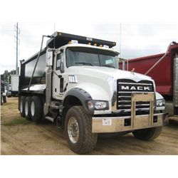 2014 MACK GU713 TRI-AXLE DUMP, S/N 1M2AX07C9EM020839, 445HP MACK MP8 ENG, MACK T310M-10 SPD TRANS, 4