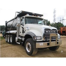 2014 MACK GU713 TRI-AXLE DUMP, S/N 1M2AX07C6EM019079, 445 HP MACK MP8 ENG, MAT T310M 10 SPD TRANS, 4