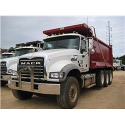 2014 MACK GU713 TRI-AXLE DUMP, S/N 1M2AX09C6EM019029, MP8-425 MACK, 10 SPD MACK T310M TRANS, 44K REA