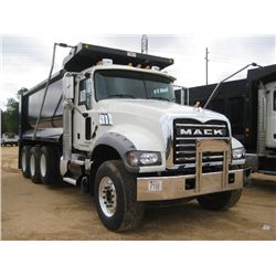 2014 MACK GU713 TRI-AXLE DUMP, S/N 1M2AX07C0EM019076, 445 HP MACK MP8 ENG, MAT T310M 10 SPD TRANS, 4