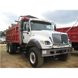 2007 INTERNATIONAL 7600 T/A DUMP, S/N 1HTWXAHT77J439505, 425 HP CUMMINS DIESEL ENG, 8LL TRANS, 46K R