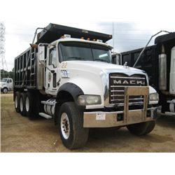 2007 MACK CTP713 TRI-AXLE DUMP, S/N 1M2AT04C47M004714, MP7-405M MACK, 10 SPD, 44K REARS, 18K FRONT, 