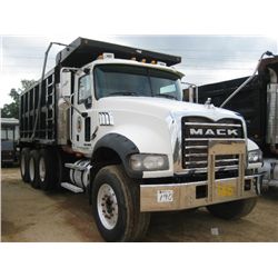 2007 MACK CTP713 TRI-AXLE DUMP, S/N 1M2AT04C87M004716, MP7-405M MACK, 10 SPD, 44K REARS, 18K FRONTS,