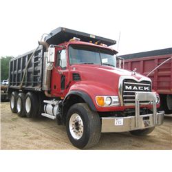 2007 MACK CV713 TRI-AXLE DUMP, S/N 1M2AG11C47M044886, AMI 370 MACK ENG, 10 SPD TRANS, 44K REARS, 18K