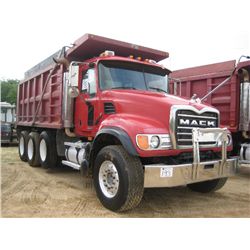 2006 MACK CV713 TRI-AXLE DUMP, S/N 1M2AG11C86M040046, 370 HP MACK DIESEL ENG, T310 10 SPD TRANS, 44K