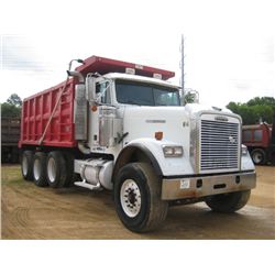 2007 FREIGHTLINER TRI- AXLE DUMP, S/N 1FVMALCV87DY79391, MERCEDES BENZ 450HP ENG, 10 SPD TRANS, 46K 